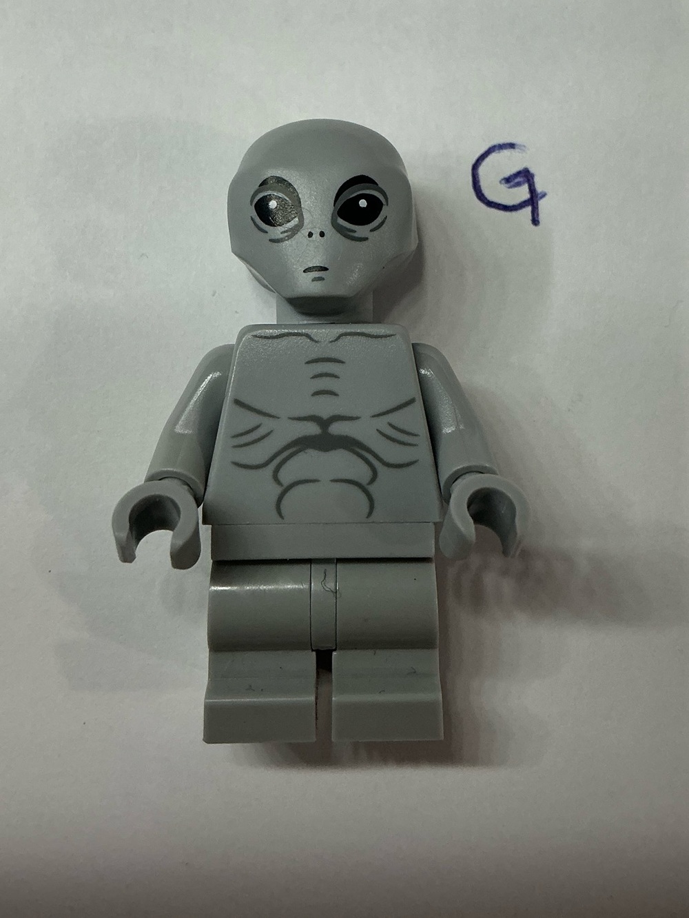 LEGO Ideas The X-Files Gray Alien (Colonist) Minifigure. Brand New. From 21369